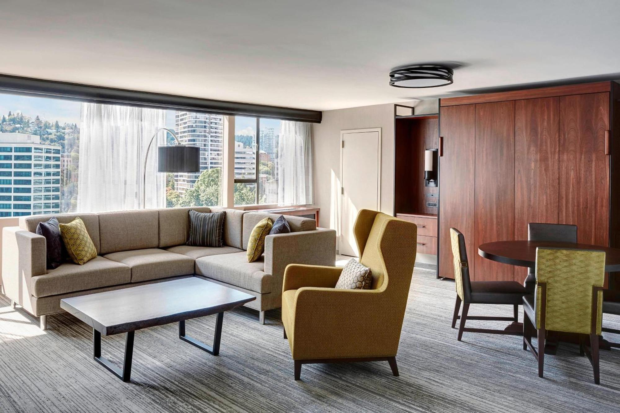 Готель Portland Marriott Downtown Waterfront Екстер'єр фото