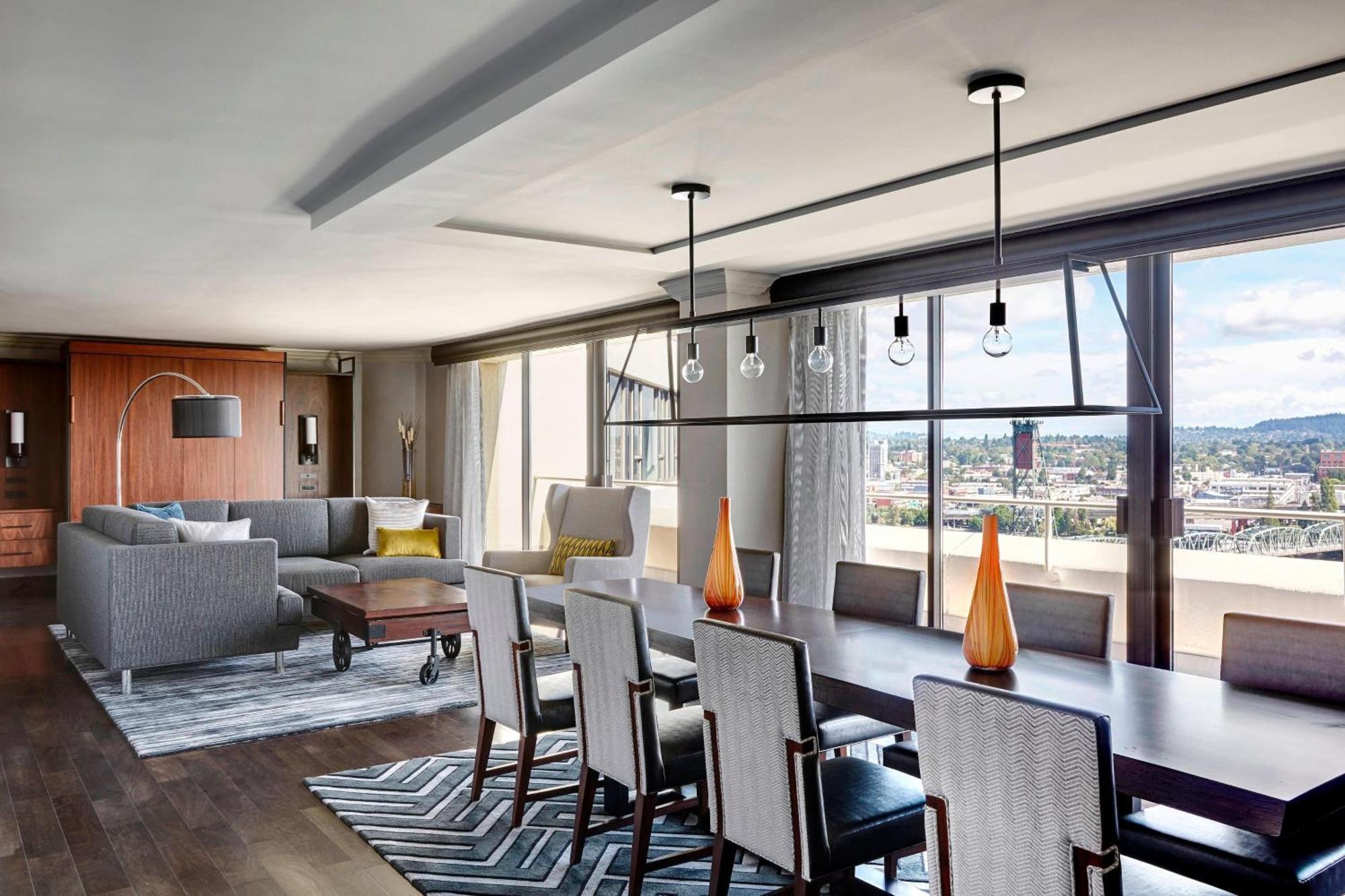 Готель Portland Marriott Downtown Waterfront Екстер'єр фото