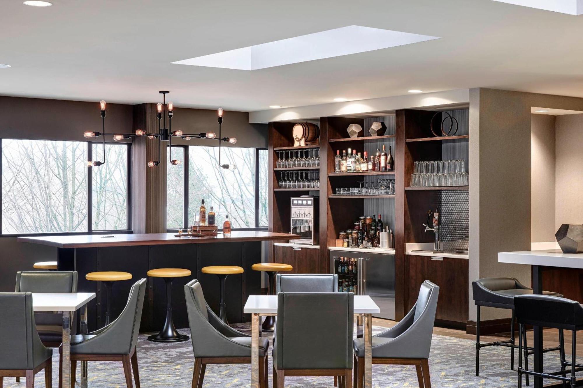 Готель Portland Marriott Downtown Waterfront Екстер'єр фото